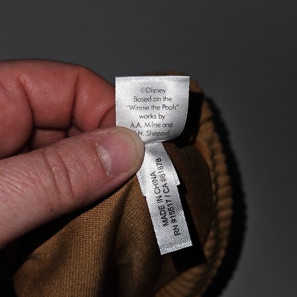 2 Disney Baby Hat Lot Ribbed Winnie Pooh 0-6 M Red White Striped Mickey 9-12 M - Picture 5 of 11